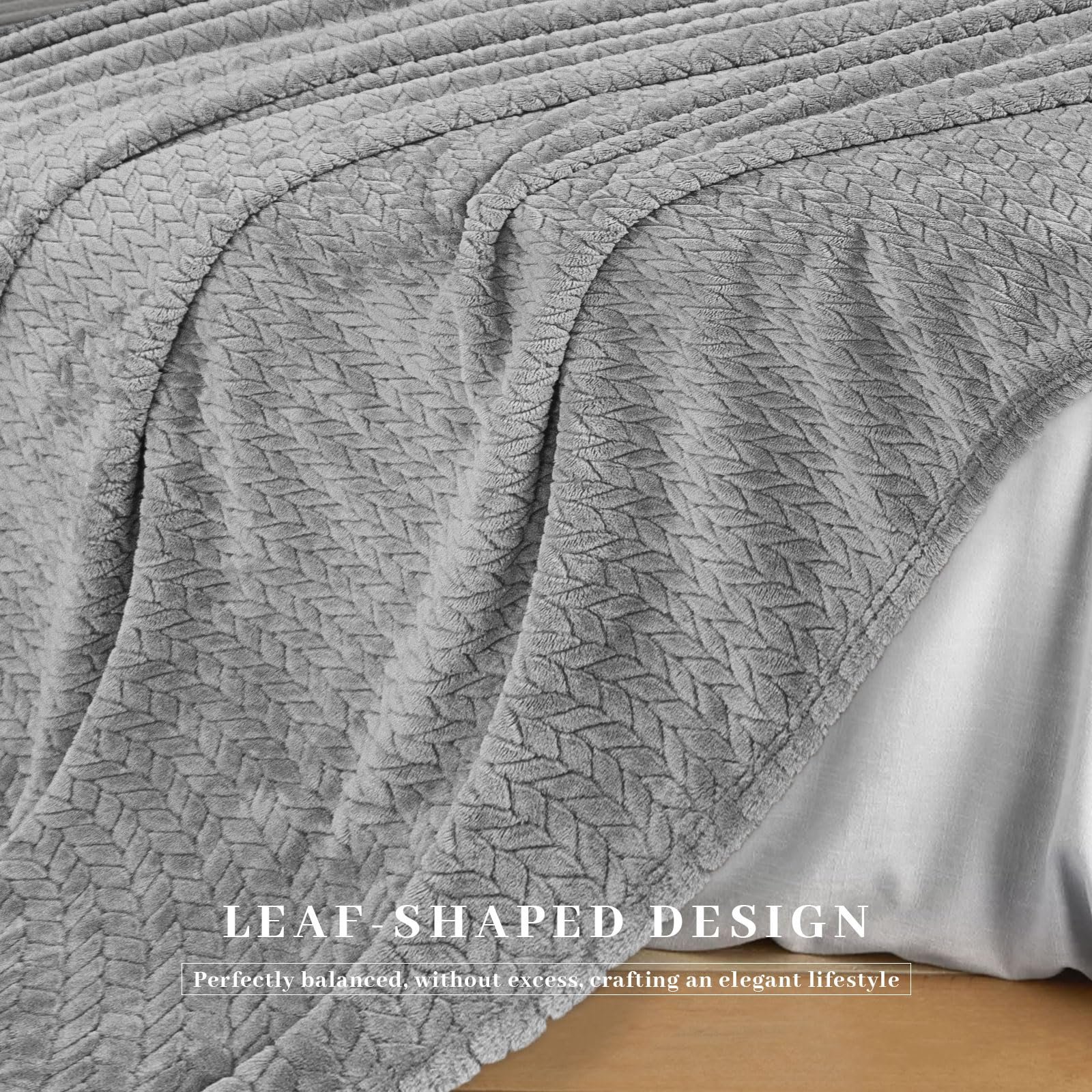 Покривало Homebliss М'яка 150 x 200 см, Флісова, Пухнаста, Світло-сіра, фото №5 Покривало Homebliss М'яка 150 x 200 см, Флісова, Пухнаста, Світло-сіра, фото №5