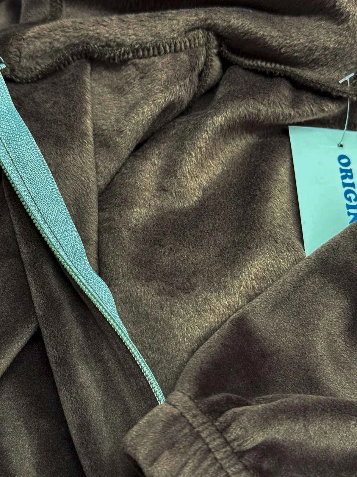 Утеплений велюровий костюм з палаццо від 116 до 152 см, велюровий костюм на хутрі широкі штани, фото №3 Утеплений велюровий костюм з палаццо від 116 до 152 см, велюровий костюм на хутрі широкі штани, фото №3