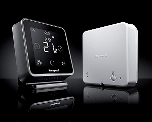 Розумний термостат Honeywell Home T6R / Wi-Fi / Бездротовий / Чорний ціна на synthetic.ua - Фото 1 Розумний термостат Honeywell Home T6R / Wi-Fi / Бездротовий / Чорний synthetic.ua - Фото 1