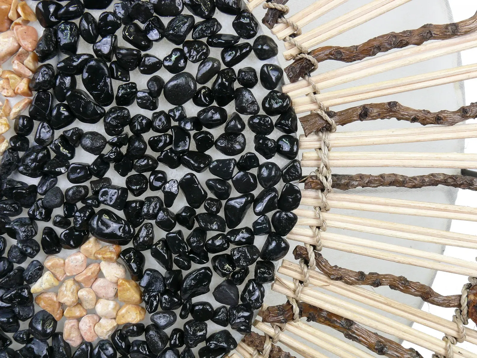 Декоративна лампа настрою Yin Yang Batur з натурального матеріалу, круглої форми, фото №5