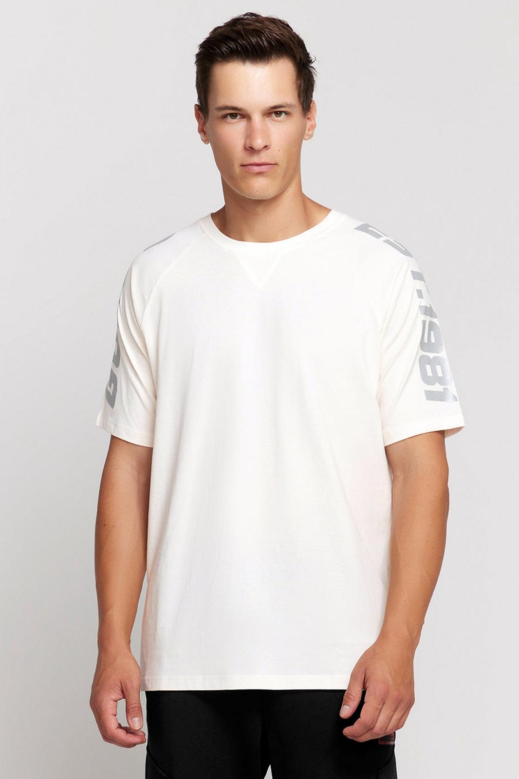 Мужская футболка GUESS Activewear V4GI02K46D1 / Белая / Размер S, фото №2