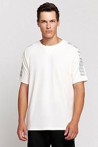 Мужская футболка GUESS Activewear V4GI02K46D1 / Белая / Размер S synthetic.ua - Фото 1