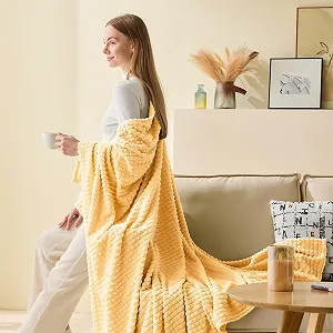 Покривало Emme Fluffy Cuddly, 3D Touch Experience, флісова, покривало synthetic.ua - Фото 1