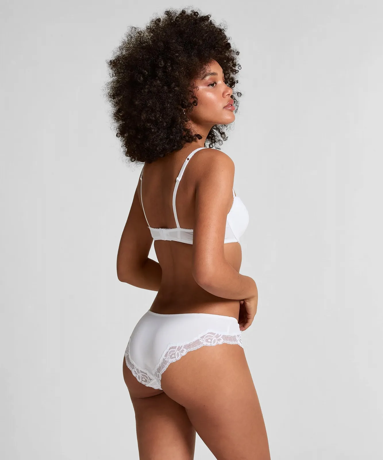 Бюстгальтер Hunkemoller Core Collection, фото №6 Бюстгальтер Hunkemoller Core Collection, фото №6