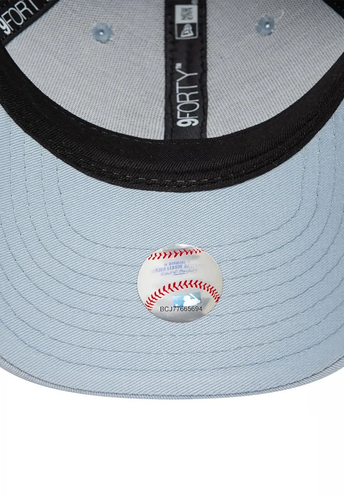 Дитяча кепка New Era 9Forty Metallic New York Yankees Sky, фото №5