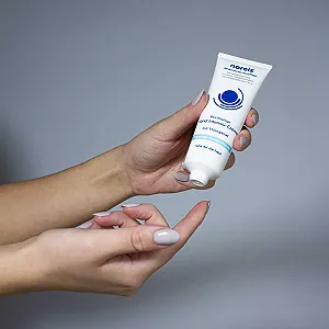 Крем для рук Rich Hand Intensive Cream для подразненої, сухої та обтяженої шкіри, 50 мл synthetic.ua - Фото 1