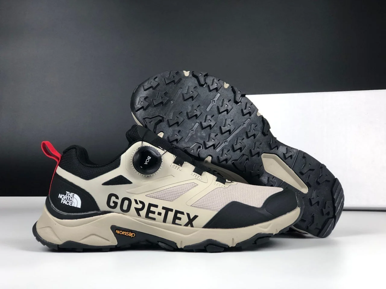 Чоловічі кросівки The North Face Shimano Boa Gore-Tex бежеві з чорним термо осінь зима, фото №6 Чоловічі кросівки The North Face Shimano Boa Gore-Tex бежеві з чорним термо осінь зима, фото №6