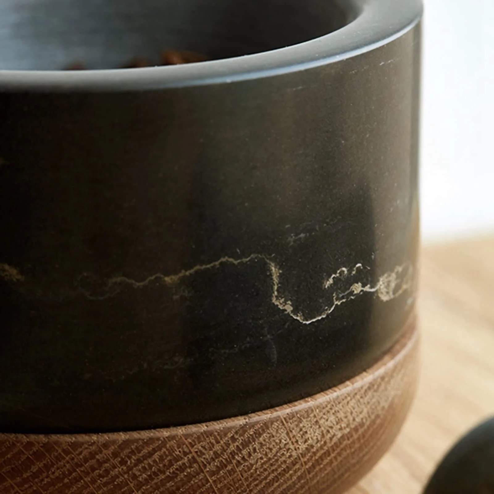 Ручная ступка с пестиком для измельчения чеснока, зерна и прочего Прочная мраморная конструкция, фото №5