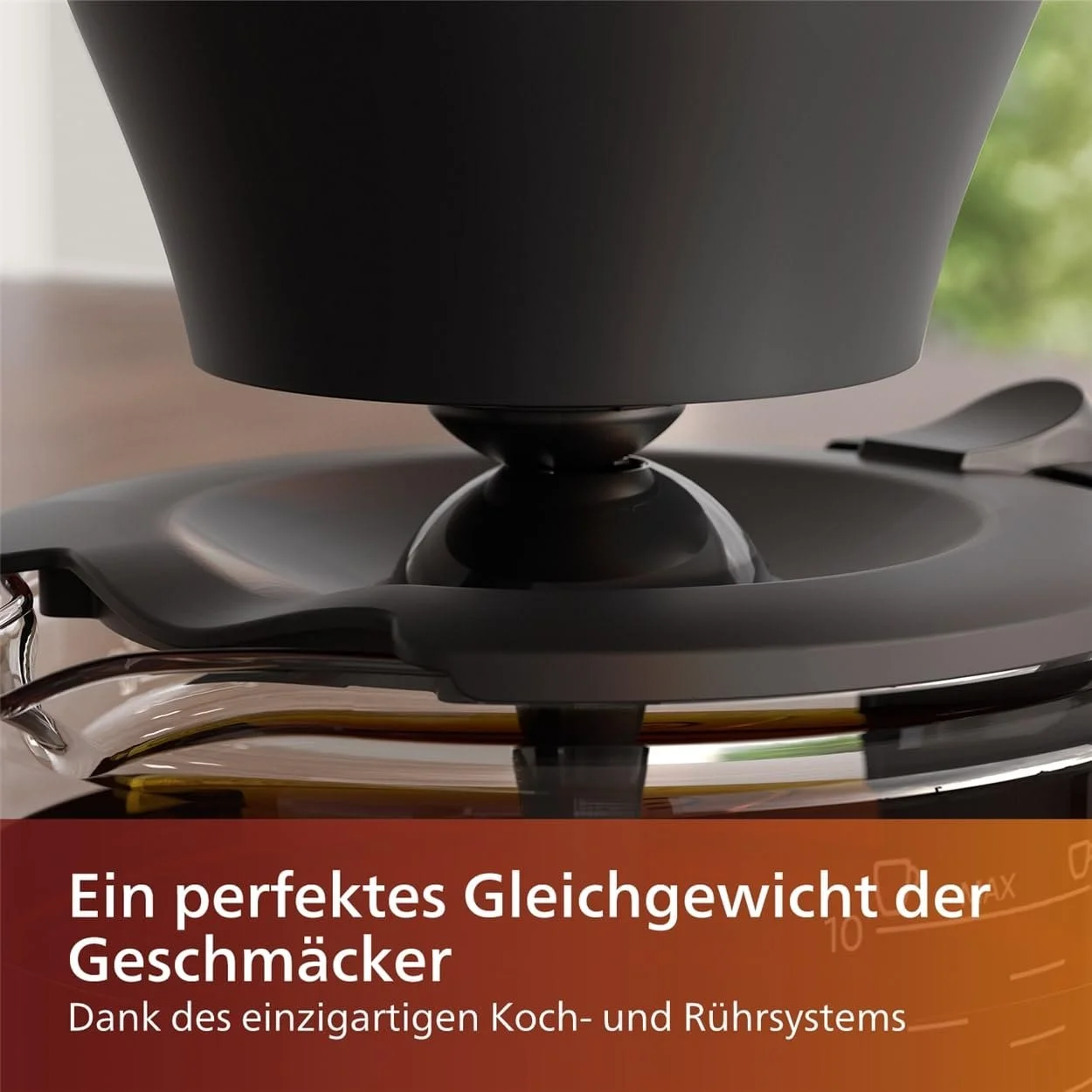 Фильтрующая кофеварка Philips 1.25 литра до 15 чашек Black/Silver (HD5416/60), фото №5 Фильтрующая кофеварка Philips 1.25 литра до 15 чашек Black/Silver (HD5416/60), фото №5