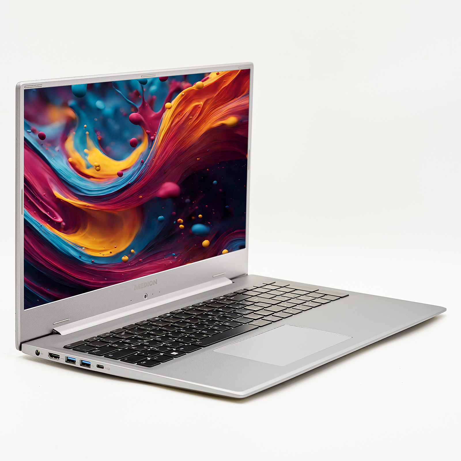 Ноутбук 17,3" Medion (Lenovo Group) Akoya P17609 | Intel Core i5-1135G7 | IPS (1920x1080) FullHD | RAM 16 ГБ | SSD 512 ГБ | HDD 2 ТБ | Nvidia GeForce | Метал | підсвітка | Win11 (4913), фото №3