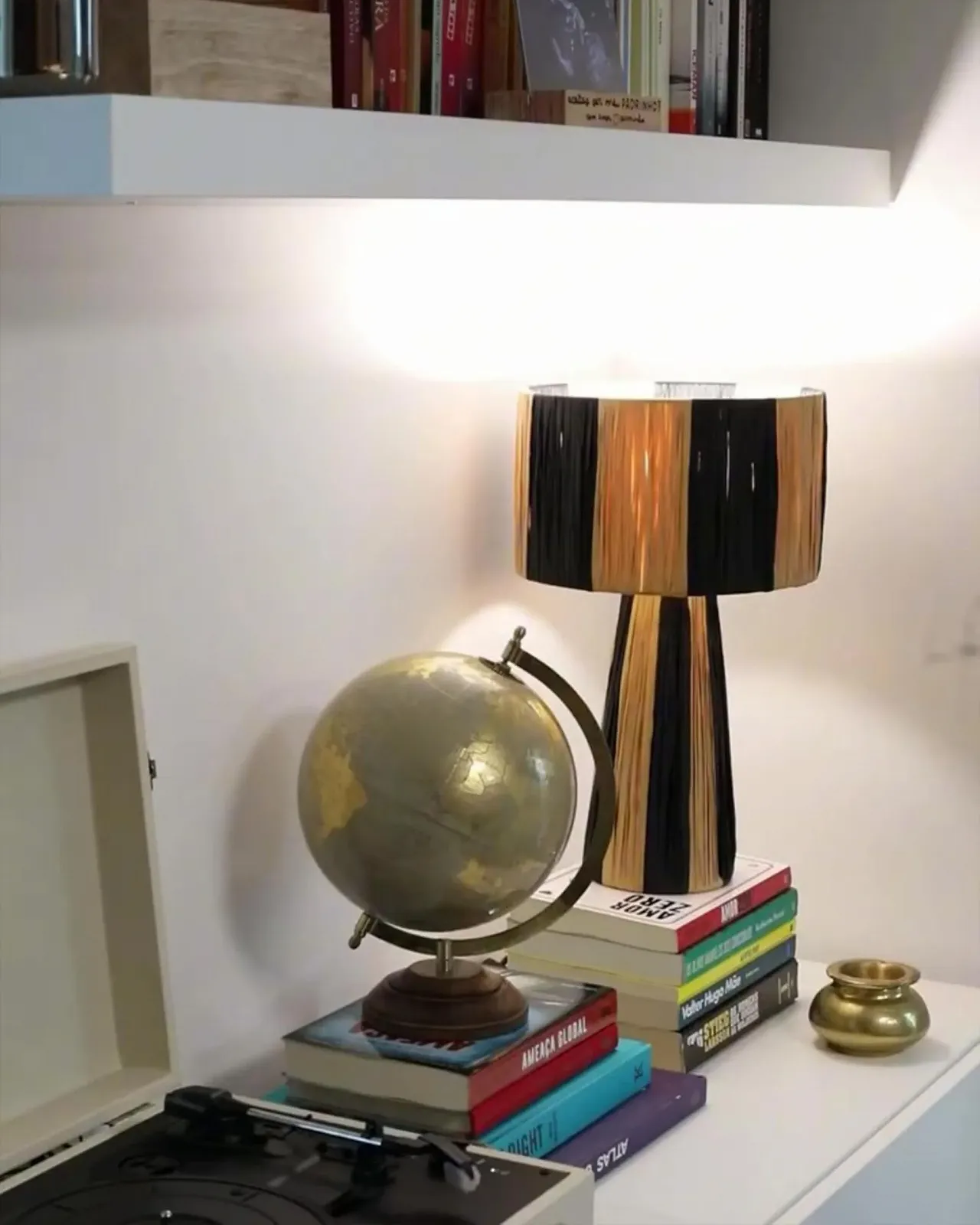 Настільна лампа Welmel Paper Shade and Base 41 см Форма барабана Натуральний / Чорний, фото №9