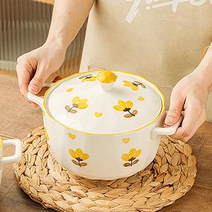 Форма для запекания керамическая круглая с крышкой и ручками Yellow Flower 1700 мл желтая synthetic.ua - Фото 1