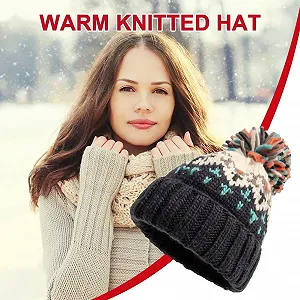 Зимова шапка з помпоном - Фото 1