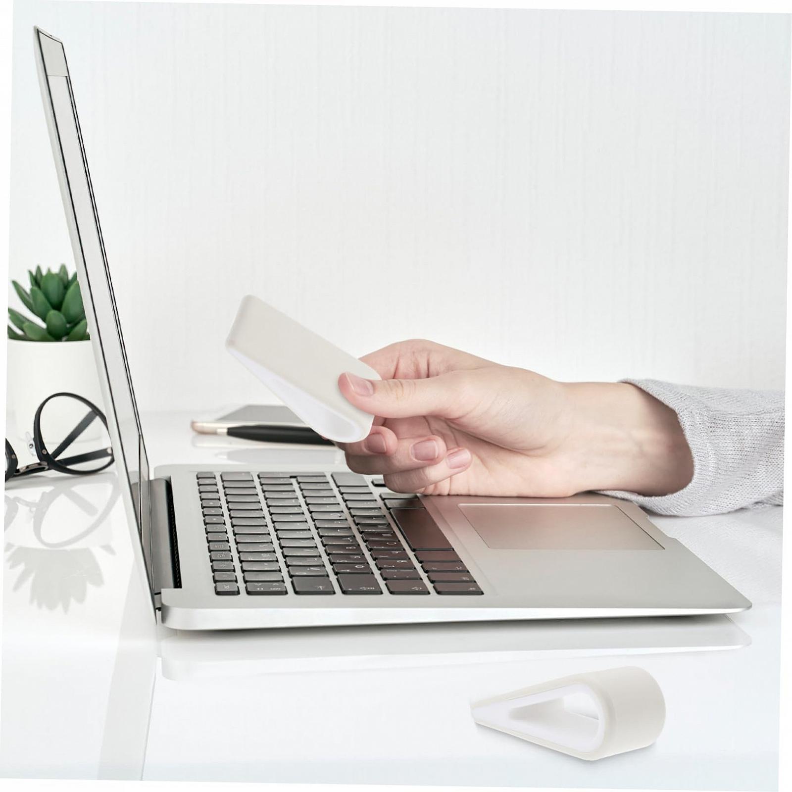 Подставка для ноутбука регулируемая UKCOCO 2 шт, Белая, регулируемая по высоте, эргономичная, нескользящая, стабильная подставка для ноутбука, радиатор, настольная подставка, фото №5 Подставка для ноутбука регулируемая UKCOCO 2 шт, Белая, регулируемая по высоте, эргономичная, нескользящая, стабильная подставка для ноутбука, радиатор, настольная подставка, фото №5