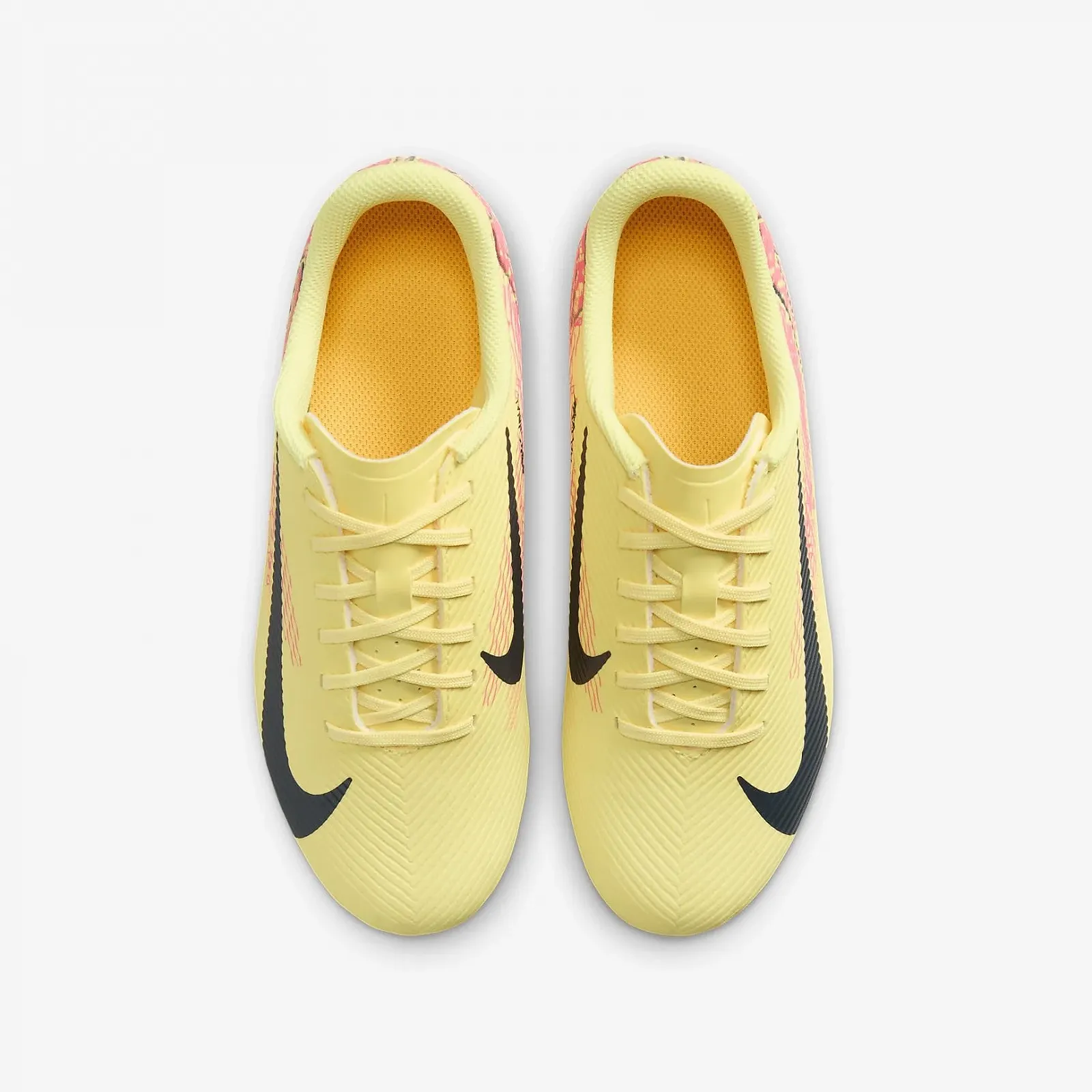 Футбольные бутсы Nike Unisex Children's Jr Vapor 16 Club Km Fg/MG, фото №4 Футбольные бутсы Nike Unisex Children's Jr Vapor 16 Club Km Fg/MG, фото №4