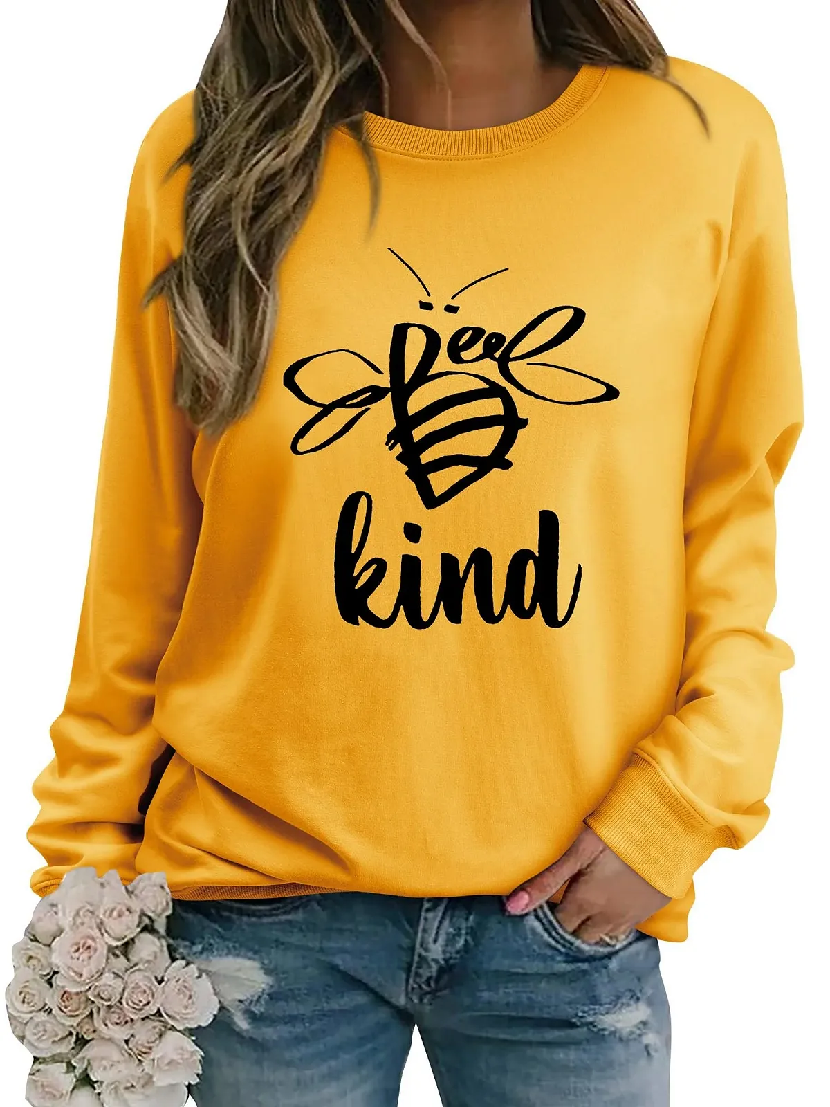 Свитшот WIEIYM Be Kind Женский, с рисунком милой пчелки, с круглым вырезом горловины, смешные топы с длинными рукавами, базовый пуловер для весны, осени, зимы, фото №1 Свитшот WIEIYM Be Kind Женский, с рисунком милой пчелки, с круглым вырезом горловины, смешные топы с длинными рукавами, базовый пуловер для весны, осени, зимы, фото №1