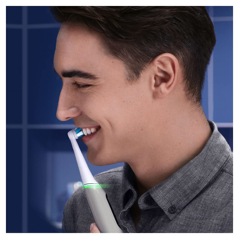 Електрична зубна щітка Oral-B iO Series 6, 5 режимів чищення, магнітна технологія, дисплей і дорожній футляр, сірий опал, фото №7