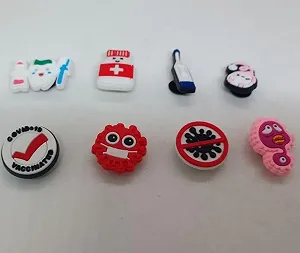 Набор джибитсов для кроксов 8 шт jibbitz crocs украшения для кроксов зубы, набор джибитсов вирусология, джибитсы вакцинация, термометр на кроксы synthetic.ua - Фото 1