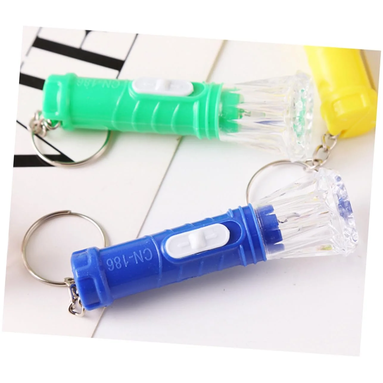 Фонарик карманный Yardwe 10 шт. Брелок Подарок для детей Мини фонарик Портативный ручной фонарик Брелок-подвеска, фото №9