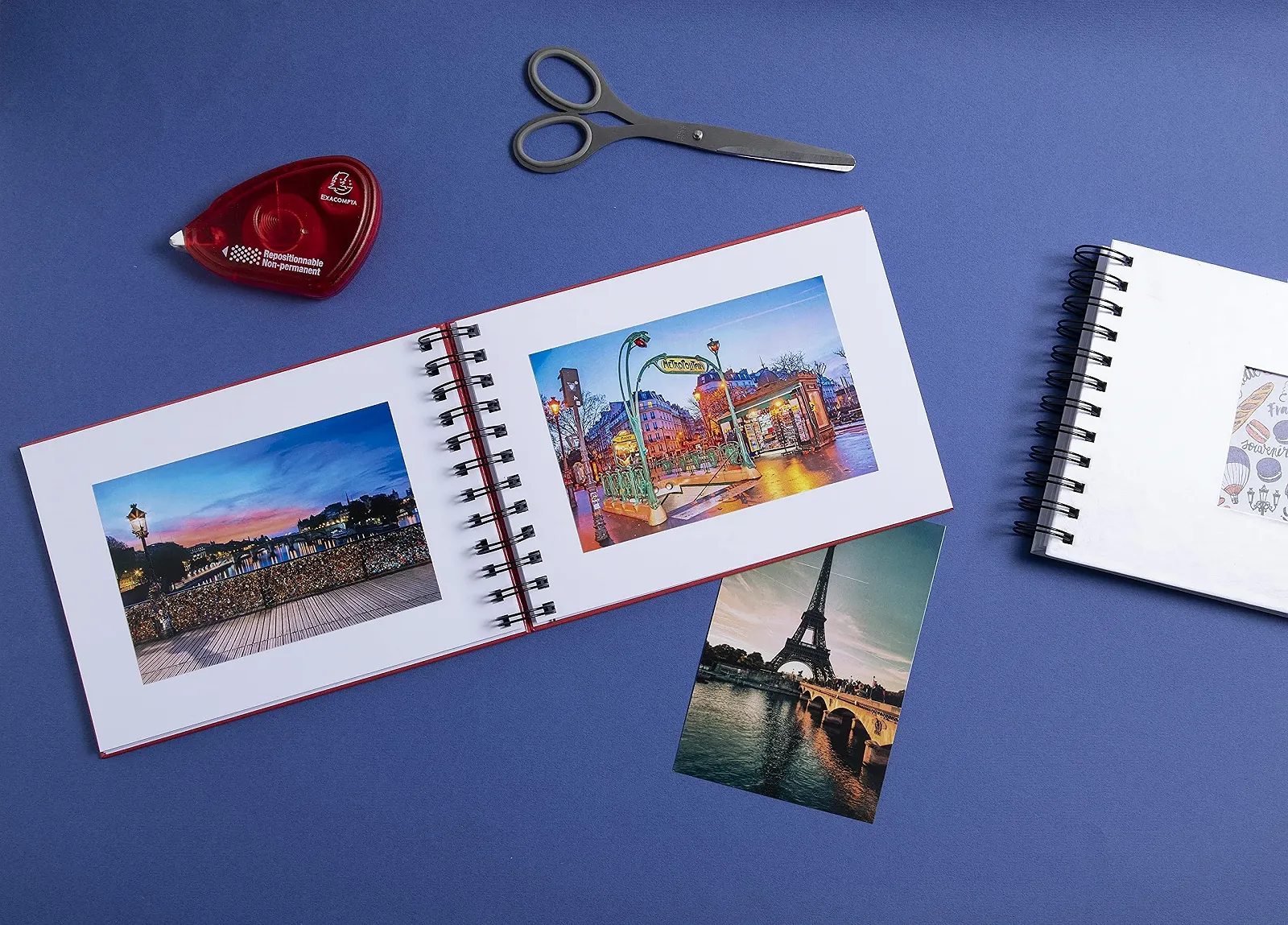 Фотоальбом спиральный Exacompta FRENCH'CLASS 15133E 150 фотографий 50 белых страниц 32 x 22 см Красный, фото №5 Фотоальбом спиральный Exacompta FRENCH'CLASS 15133E 150 фотографий 50 белых страниц 32 x 22 см Красный, фото №5