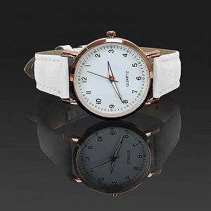 Женские часы Кожаные Женские часы Аналоговые Элегантный Кожаный ремешок Классические Аналоговые Кварцевые Женские часы Подарки для женщин Легко читаемые Наручные часы Кварцевый механизм Унисекс для спорта на открытом воздухе synthetic.ua - Фото 1