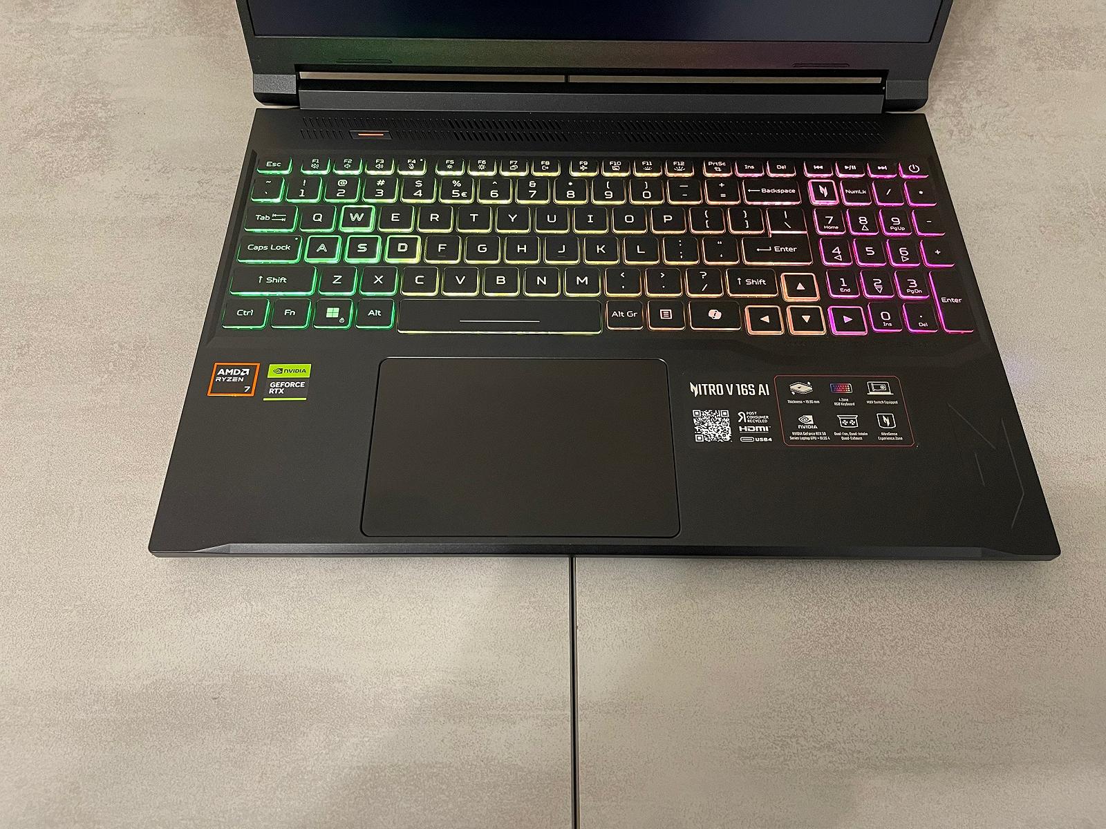 Ігровий ноутбук Acer Nitro ANV16S-41-R2DX, 16" 2K 180 Hz, AMD Ryzen 7 260, 16 GB, 1 TB, NVidia GeForce RTX 5070 8 GB, фото №7