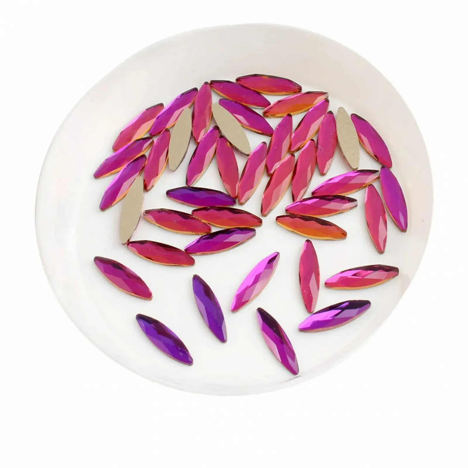 Стразы для ногтей 3D DINZHHENGYIN Длинная форма лошадиного глаза Изумрудный AB, 30 шт, фото №4