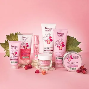 Крем для рук Bottega Verde Preziosa Grapes Антиоксидантний Вельветовий 75 мл для нормальної шкіри ціна на synthetic.ua - Фото 1 Крем для рук Bottega Verde Preziosa Grapes Антиоксидантний Вельветовий 75 мл для нормальної шкіри synthetic.ua - Фото 1