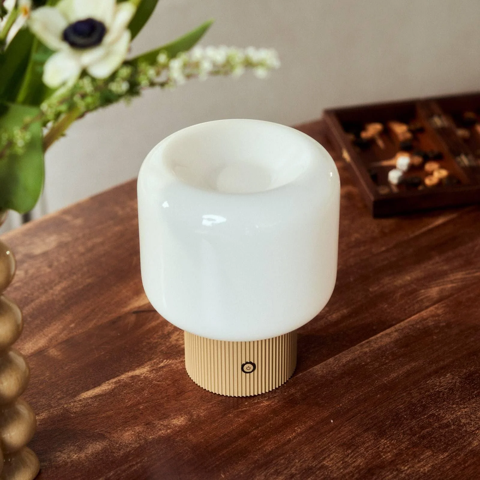 Настільна лампа Lucande LED акумуляторна портативна димована IP20 Пісочно-бежева, фото №4