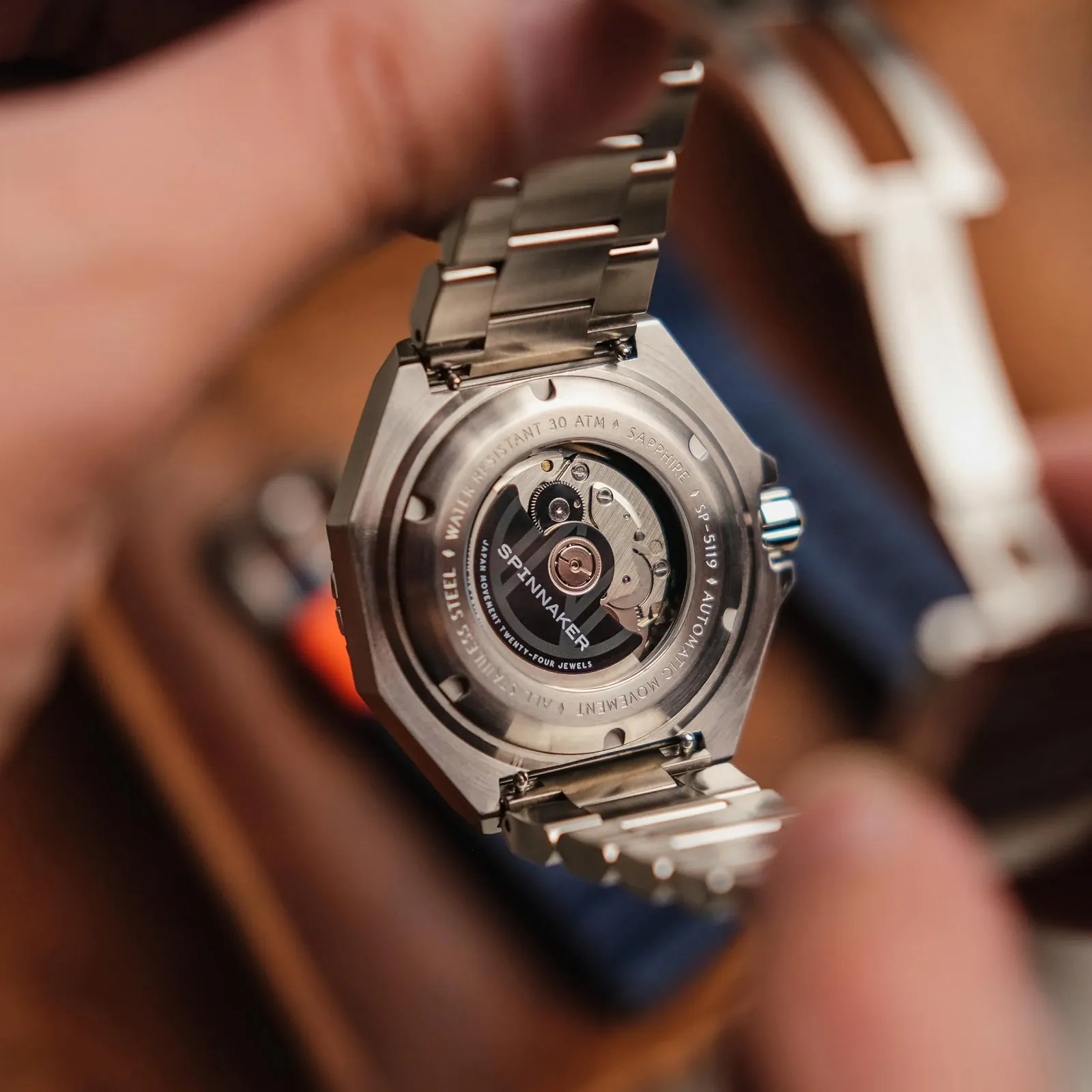 Мужские автоматические часы Spinnaker Dumas GMT 43 мм, сплошной ремешок из нержавеющей стали SP-5119, фото №3 Мужские автоматические часы Spinnaker Dumas GMT 43 мм, сплошной ремешок из нержавеющей стали SP-5119, фото №3