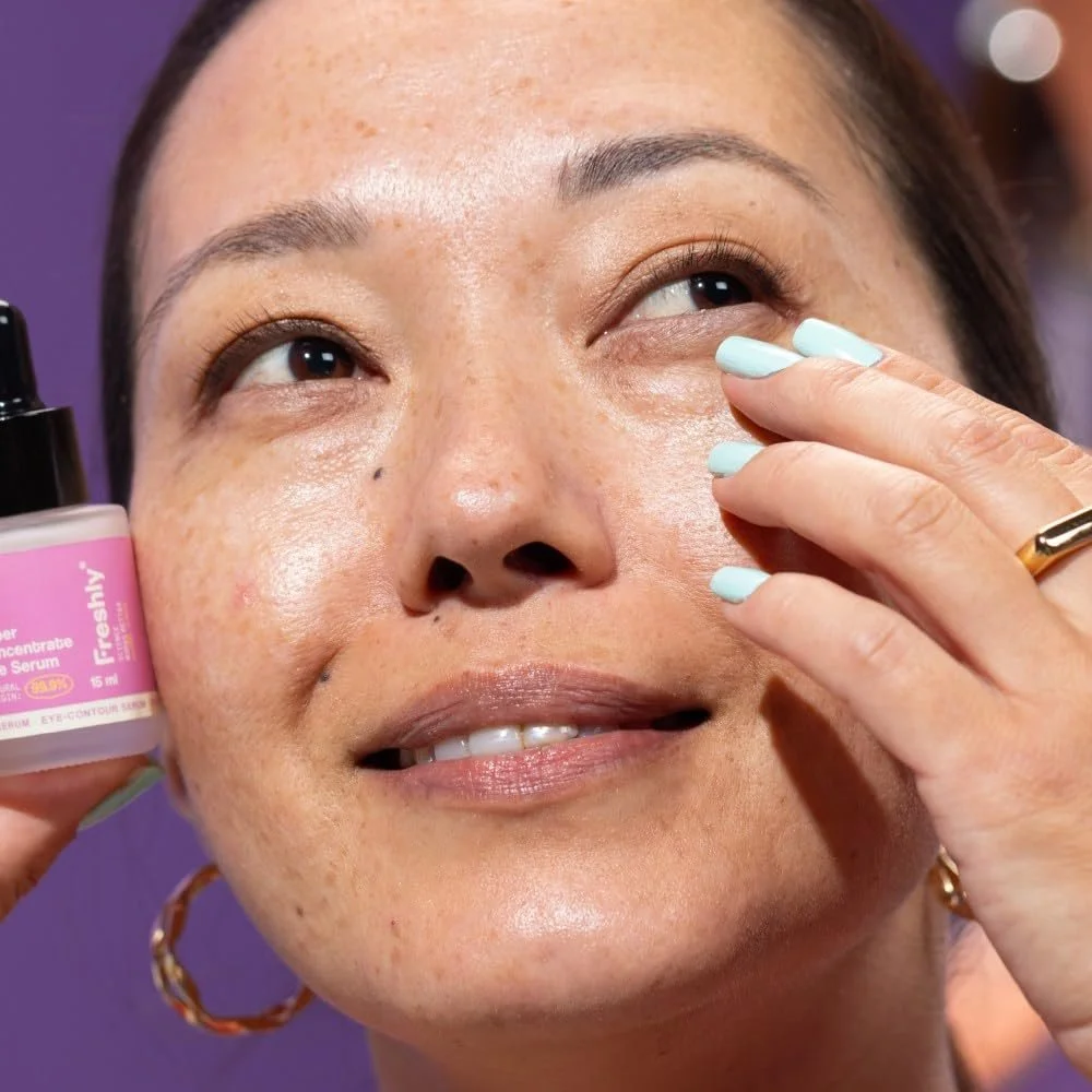 Набір Сироватка для обличчя Freshly Cosmetics Vitamin C та Гіпер Концентрат Сироватка для контуру очей Vitamin C, фото №4 Набір Сироватка для обличчя Freshly Cosmetics Vitamin C та Гіпер Концентрат Сироватка для контуру очей Vitamin C, фото №4