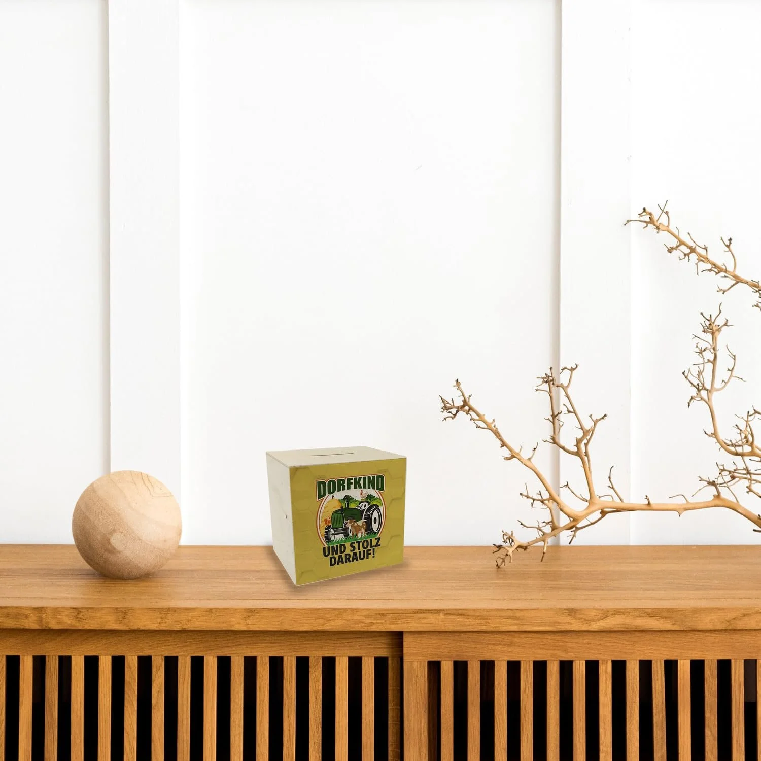 Скарбничка Village Money Box дерев'яна з написом Dorfkind та мотивом трактора, фото №4