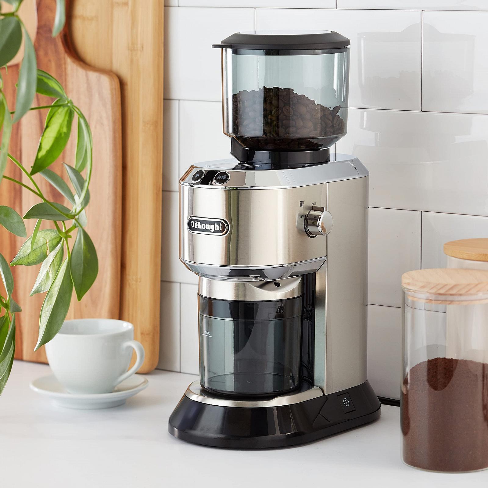 Электрическая кофемолка De'Longhi KG 521.M Серебристый, фото №3 Электрическая кофемолка De'Longhi KG 521.M Серебристый, фото №3