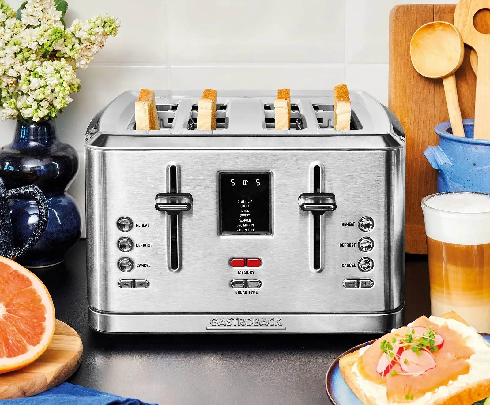 Тостер GASTROBACK Design Digital 4S, 4 скибочки, Вбудована насадка для булочок, 7 програм підсмажування, РК-дисплей зі зворотним відліком, 950 Вт, Корпус з нержавіючої сталі, Сріблястий, фото №5 Тостер GASTROBACK Design Digital 4S, 4 скибочки, Вбудована насадка для булочок, 7 програм підсмажування, РК-дисплей зі зворотним відліком, 950 Вт, Корпус з нержавіючої сталі, Сріблястий, фото №5