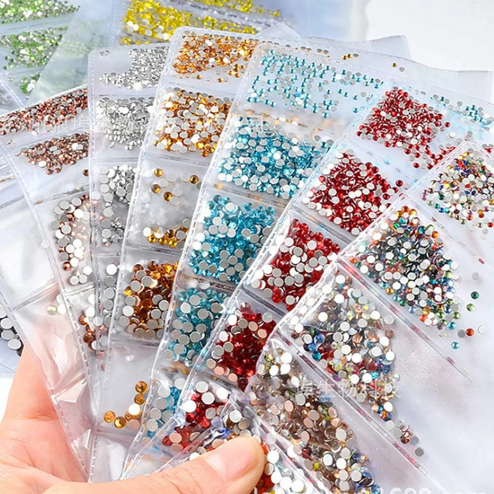 Стразы для ногтей Блестящие, маленькие 2 шт случайного цвета, фото №3