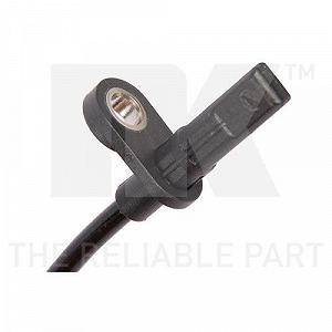 Датчик ABS NK 293367 MERCEDES-BENZ задняя ось synthetic.ua - Фото 1