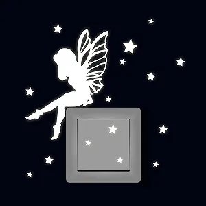 Наклейка на вимикач Ilka Parey Wandtattoo World 10 Фея зі зірками Світна флуоресцентна M2332 - Фото 1