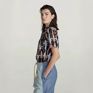 Жіноча футболка G-Star RAW Officer T-Shirt - S ціна на synthetic.ua - Фото 1 Жіноча футболка G-Star RAW Officer T-Shirt - S synthetic.ua - Фото 1