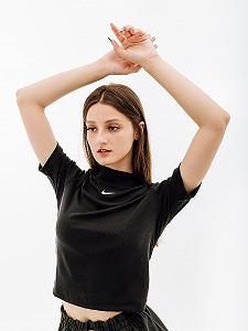 Футболка Nike NSW ESSNTL RIB MOCK SS TOP L - Фото 1