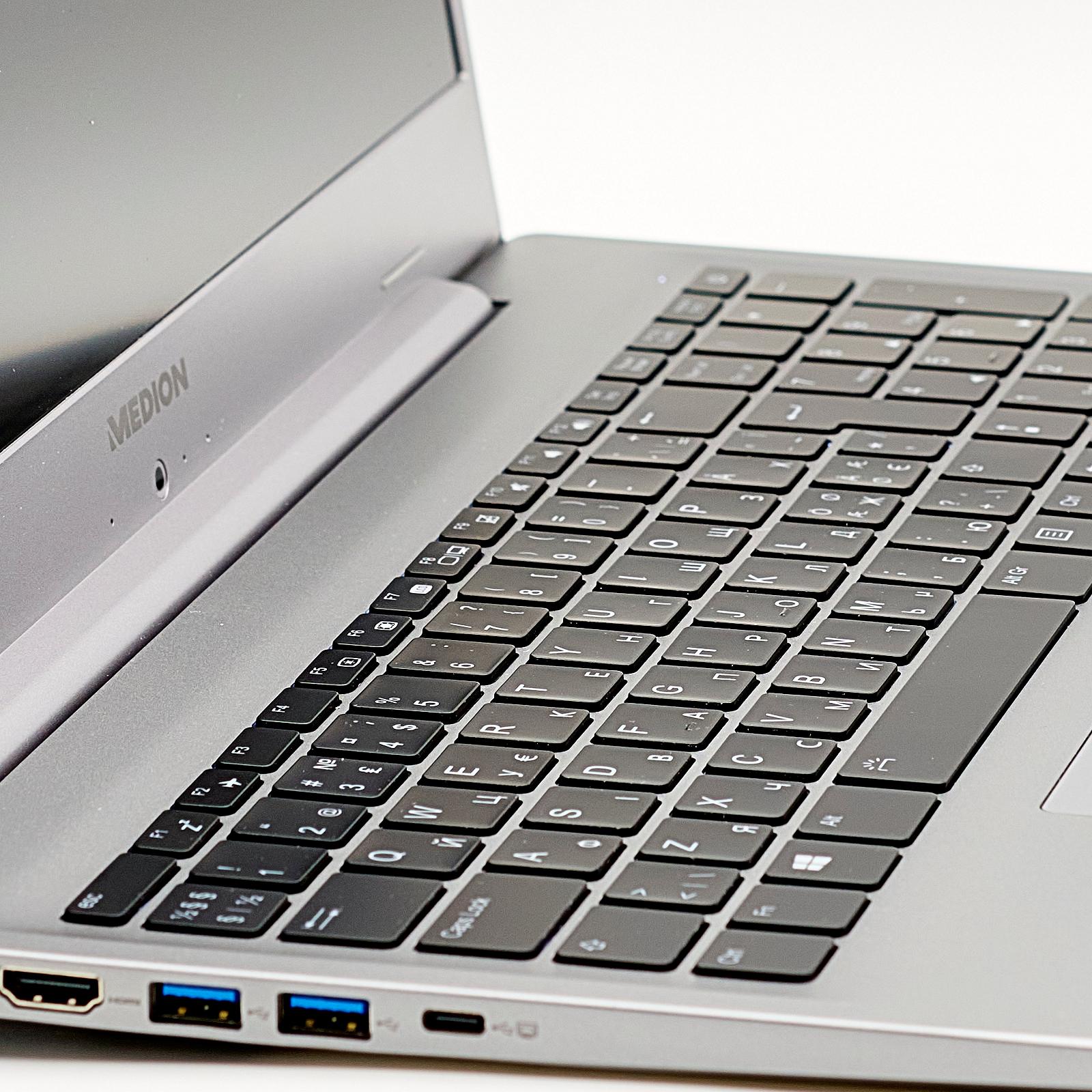 Ноутбук 17,3" Medion (Lenovo Group) Akoya S17413 Intel Core i5-1235U RAM 16 ГБ SSD 1 ТБ Intel Iris Xe Graphics Метал Win11 (4407), фото №4