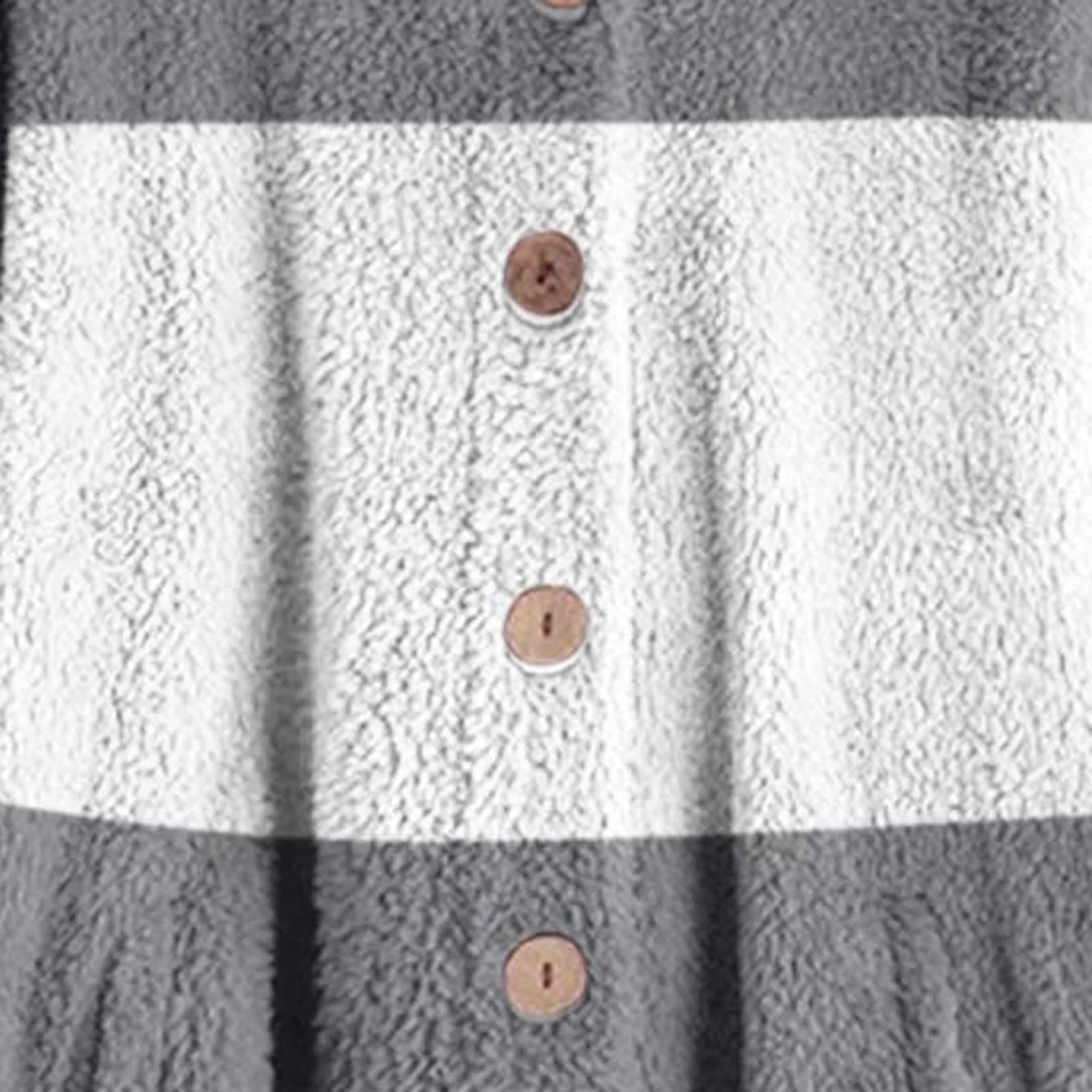 Плюшевое Пальто с Пуговицами и Карманами, фото №3 Плюшевое Пальто с Пуговицами и Карманами, фото №3