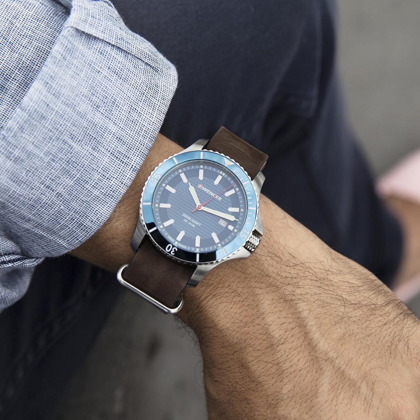 Wenger Unisex Analog Quarz 01.0641.121 с кожаным ремешком, фото №3