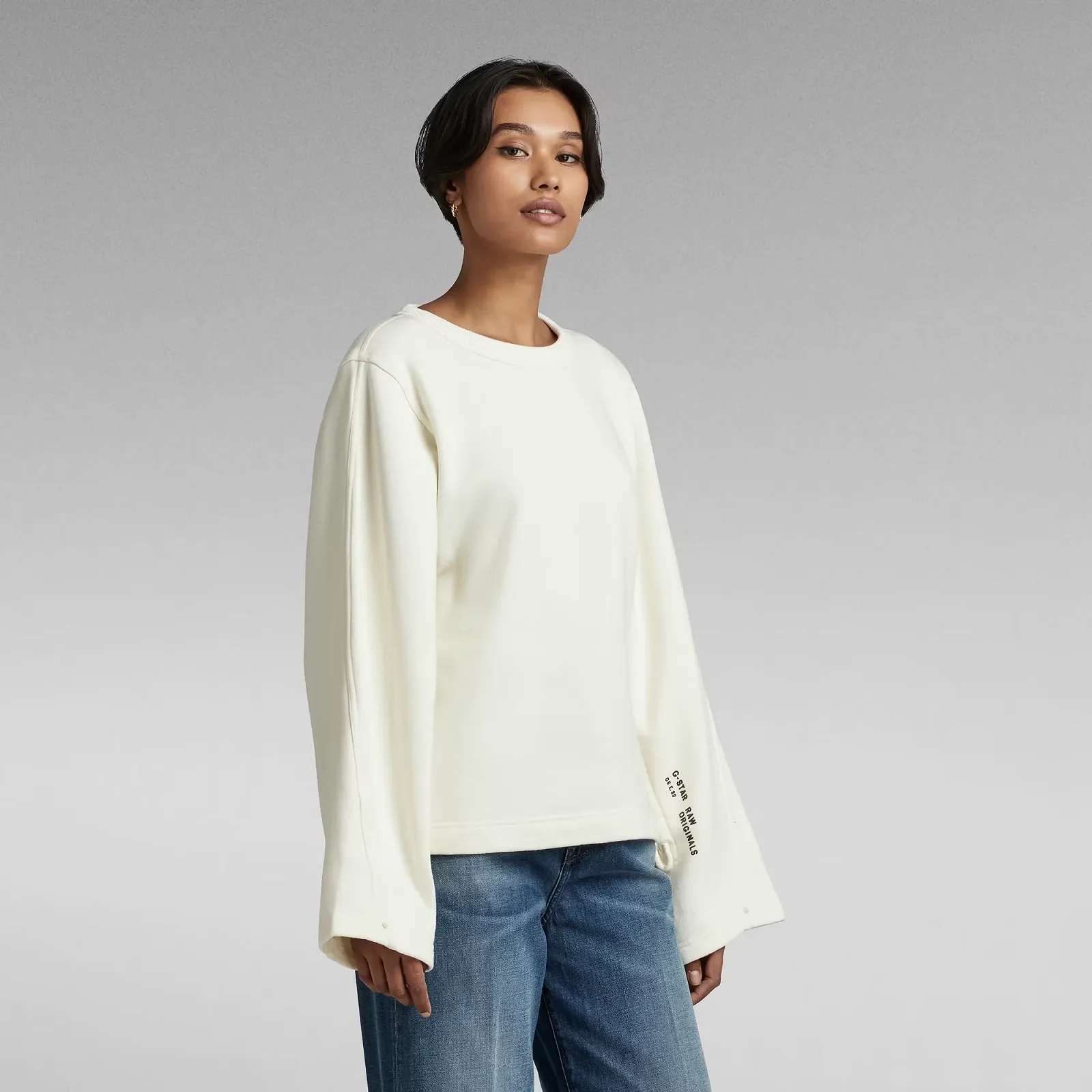 Женский свитер G-Star RAW Adjustable Sleeve Cropped Sweat - XS, фото №2 Женский свитер G-Star RAW Adjustable Sleeve Cropped Sweat - XS, фото №2