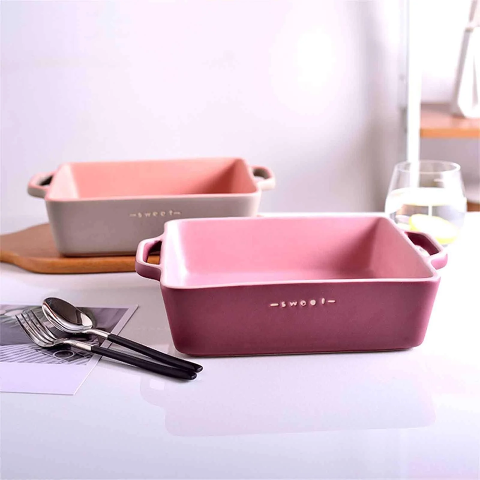 Форма для лазаньї квадратна порцелянова з ручками 20 x 15 x 6 см 800 мл рожева та сіра, фото №2