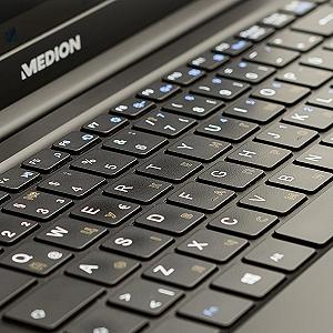 Ультрабук 14" Medion (Lenovo Group) Akoya E4251 Intel RAM 4ГБ SSD 128 ГБ Intel Graphics Металевий корпус Win10 synthetic.ua - Фото 1