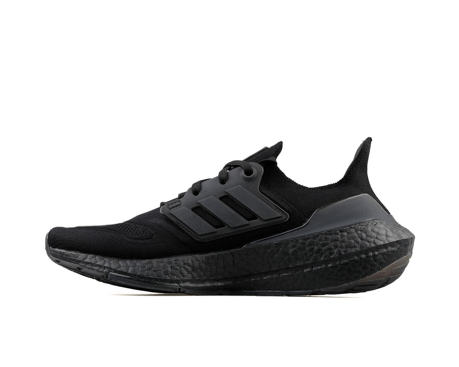 Кросівки Adidas Ultraboost 22 для чоловіків, фото №3