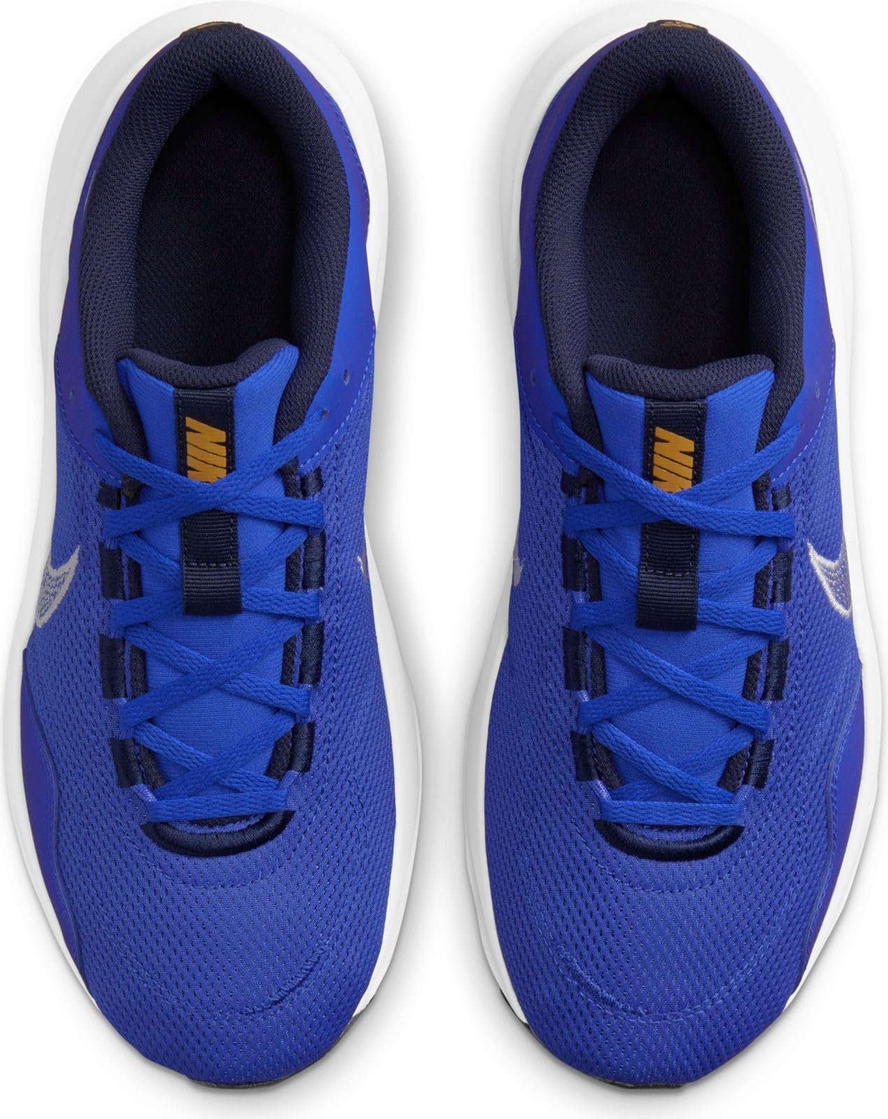 Чоловічі Кросівки Nike Legend Essential 3, фото №3