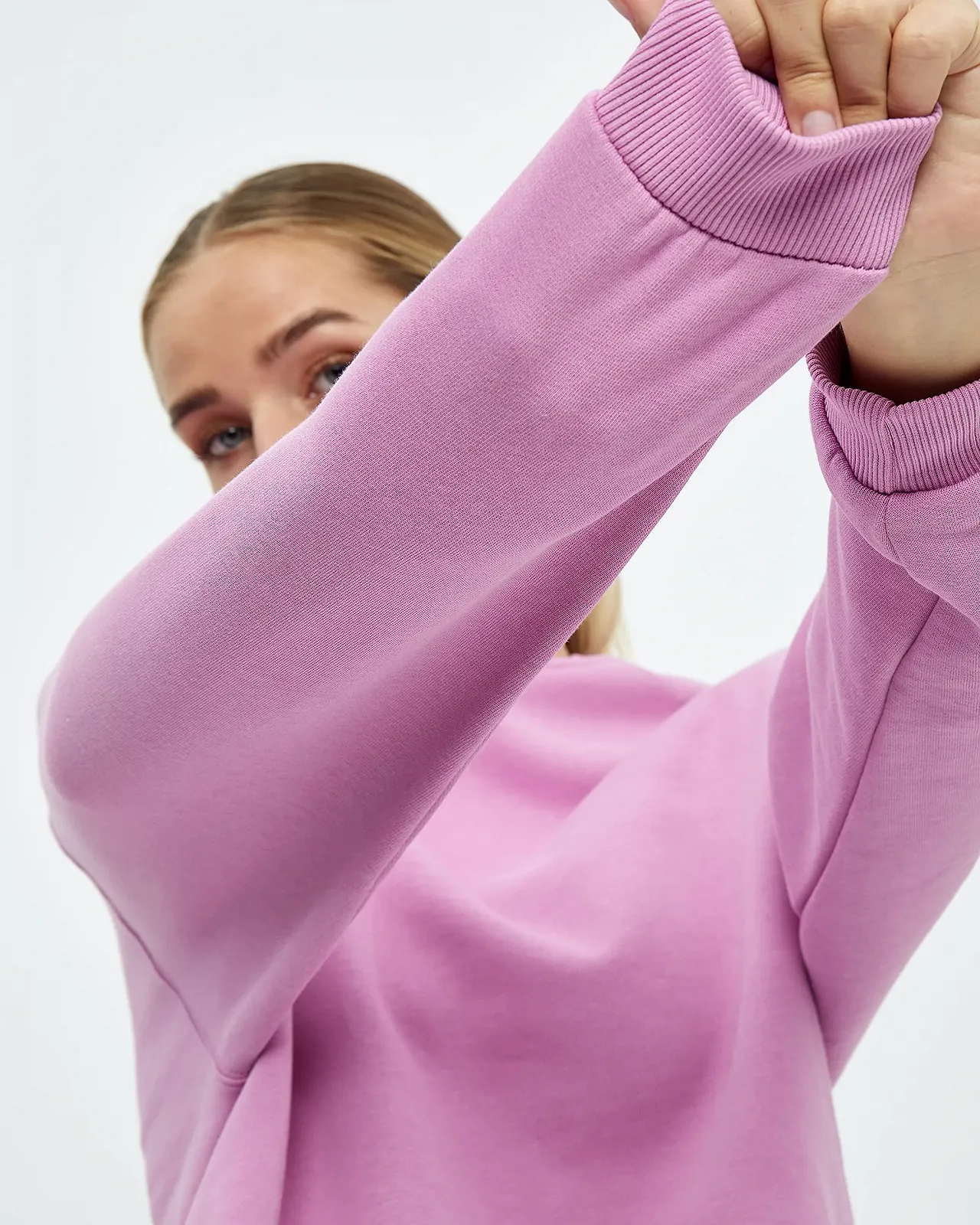 Жіноча укорочена толстовка Beyond Now Frankie GOTS, фото №5