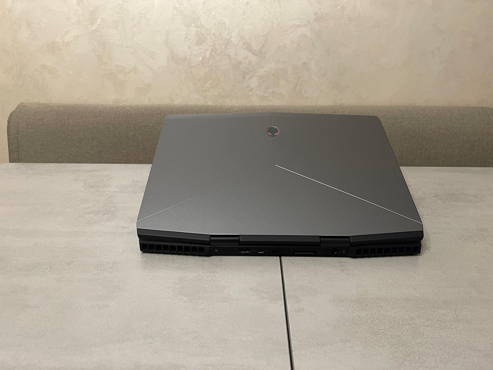 Ігровий ноутбук Dell Alienware 15, 15,6" FHD IPS, i7-8750H, 16GB, 256GB SSD, nVidia GeForce RTX 2060 6GB, фото №6