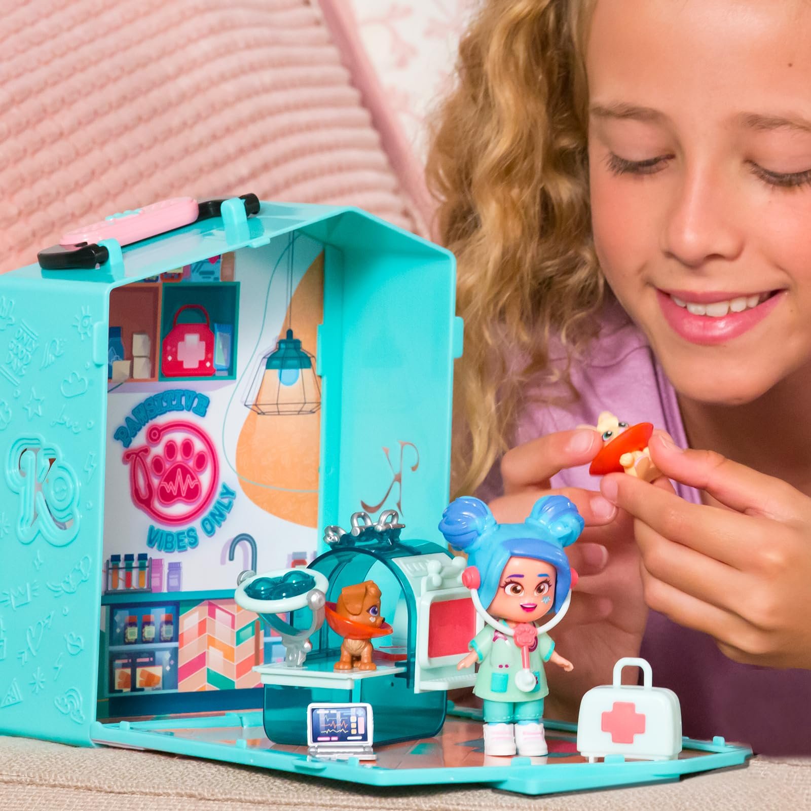 Ветеринарная клиника KOOKYLOOS Carla's Pop Up Pet Vet с аксессуарами эксклюзивная, фото №2